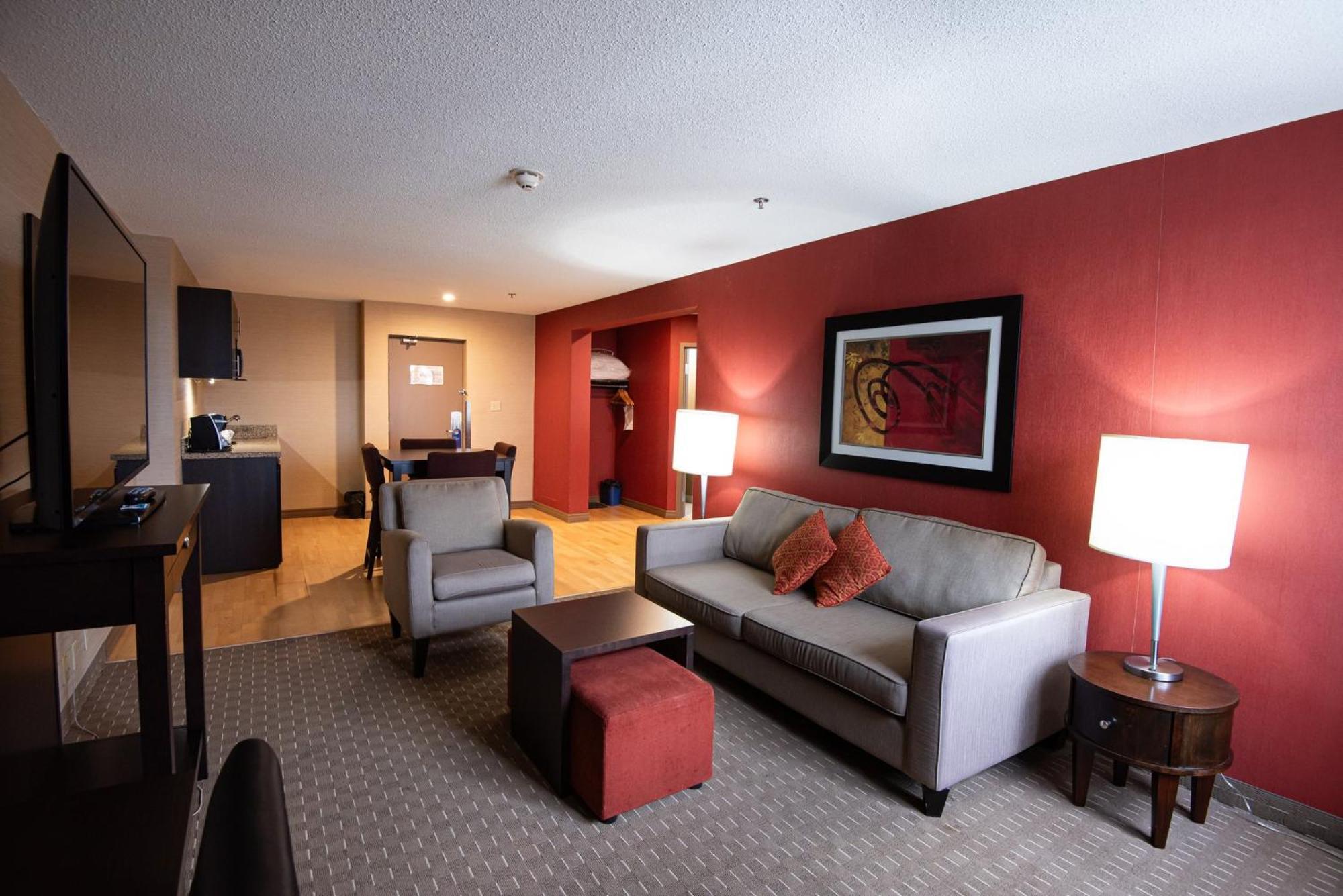 Hotel Express & South By Ihg Chatham-Kent