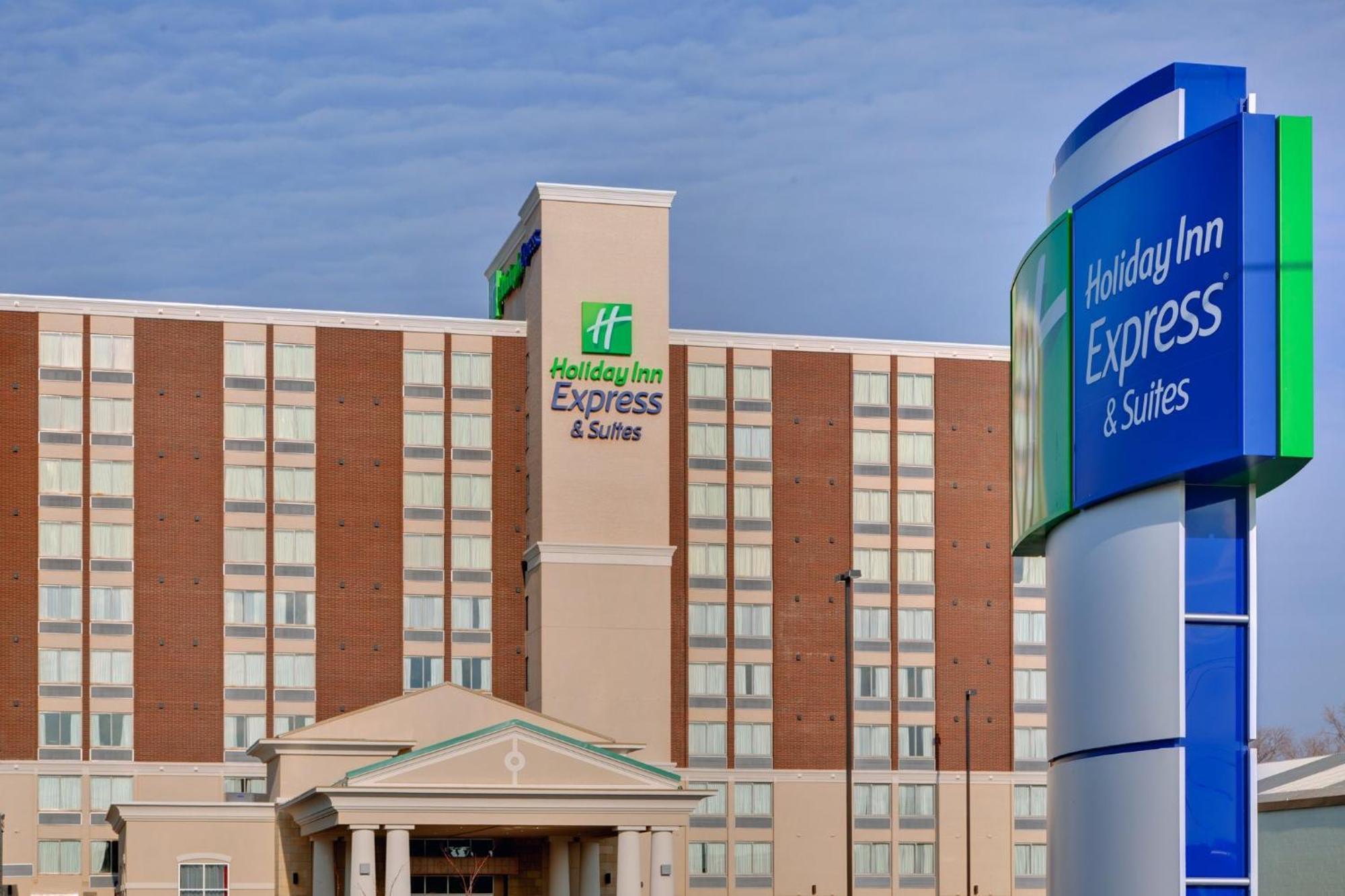 Hotel Express & South By Ihg Chatham-Kent