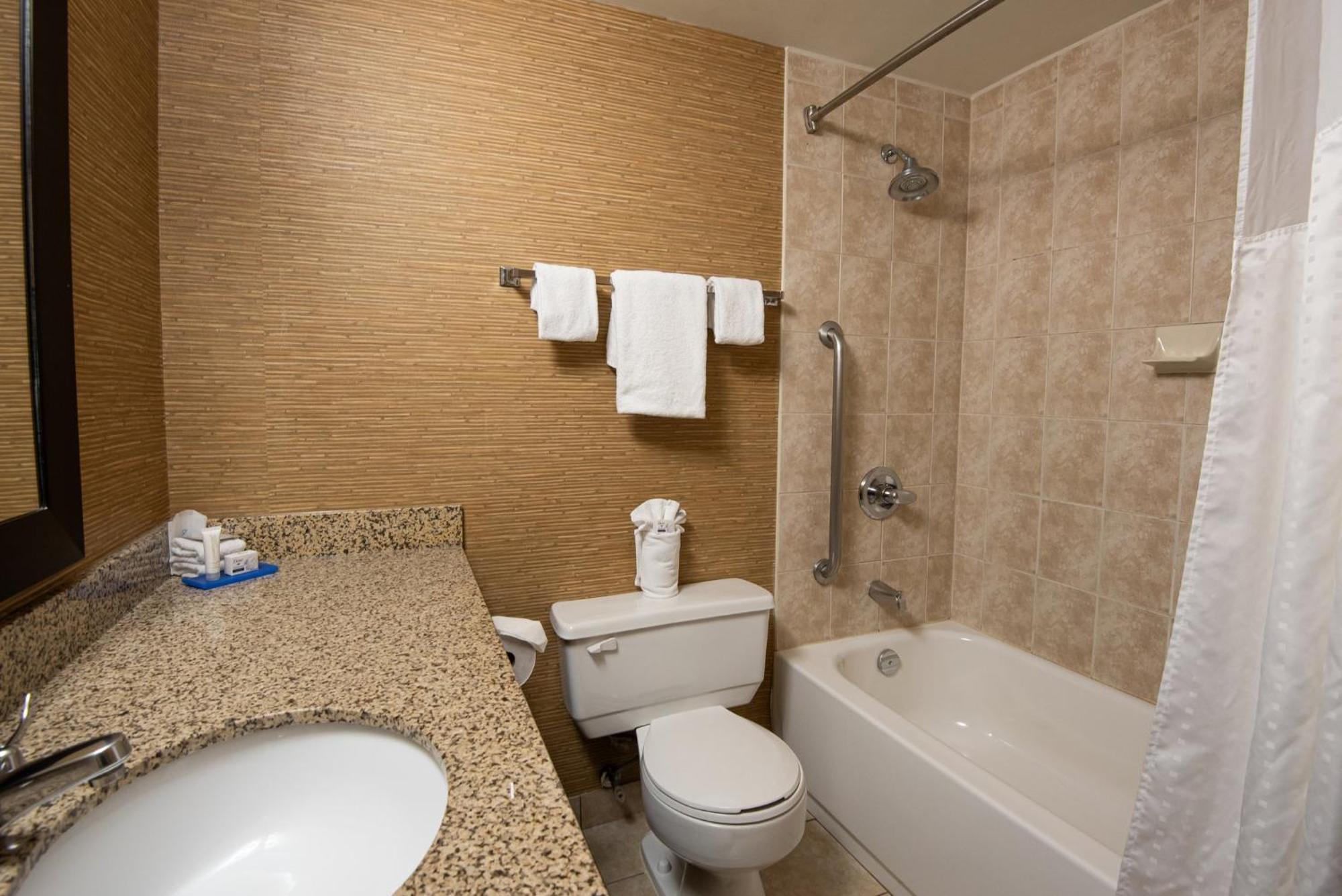 Express & South By Ihg