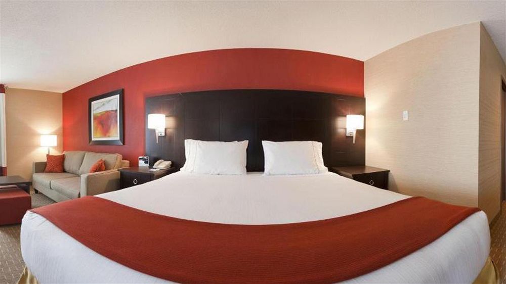 Express & South By Ihg
