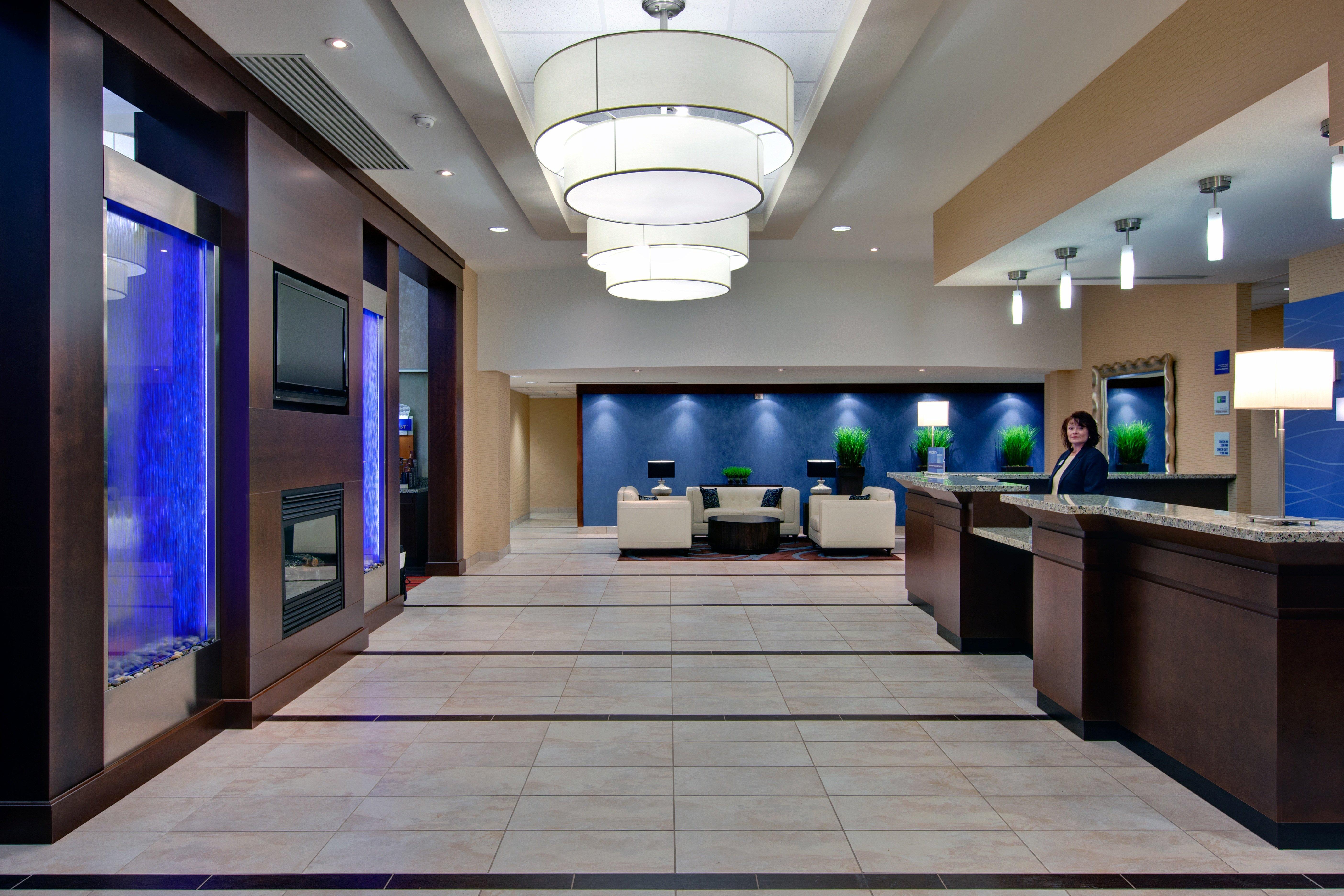 Hotel Express & South By Ihg