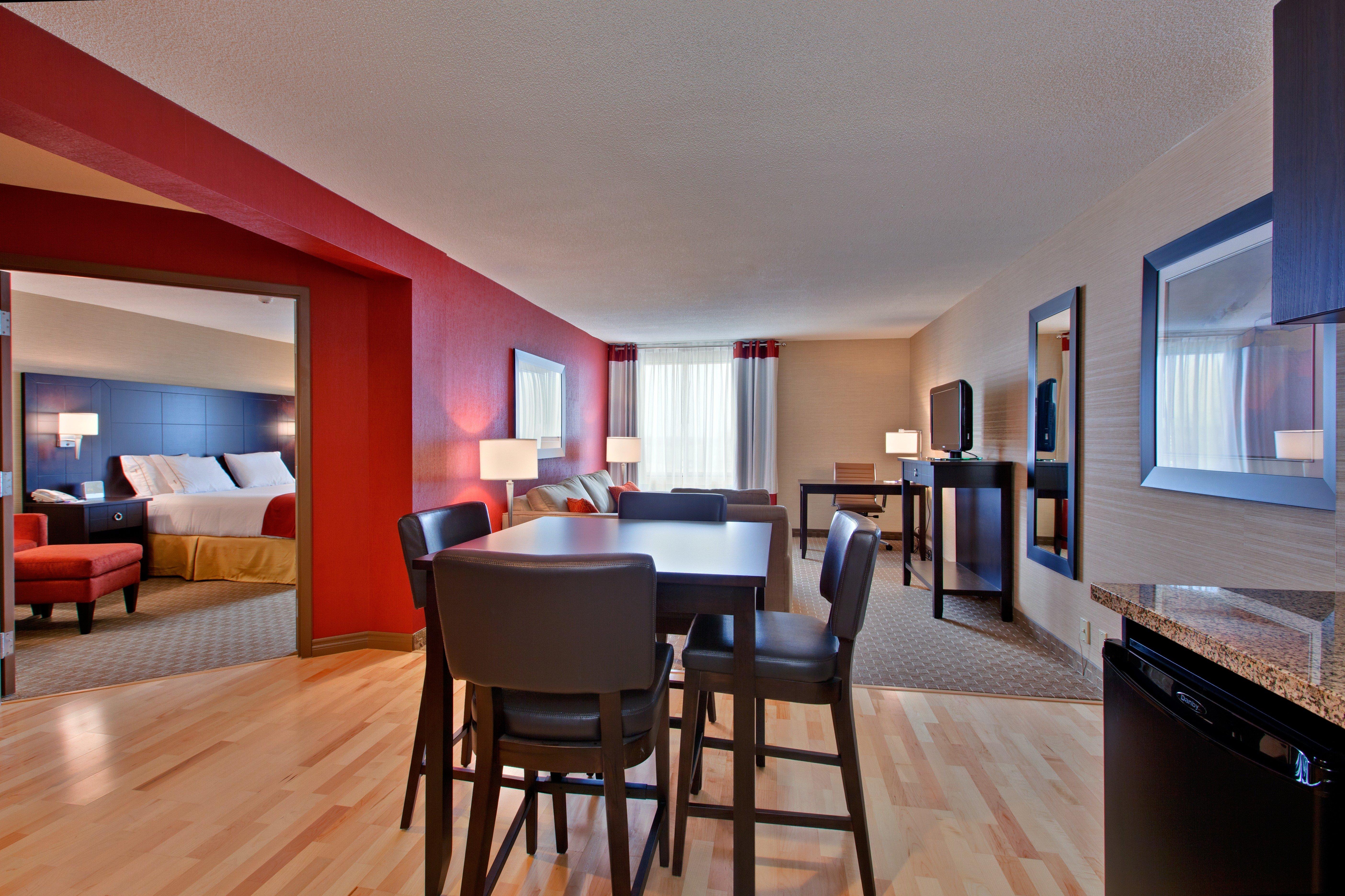 Hotel Express & South By Ihg Chatham-Kent
