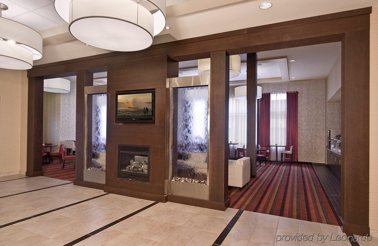 Express & South By Ihg 3* Chatham-Kent