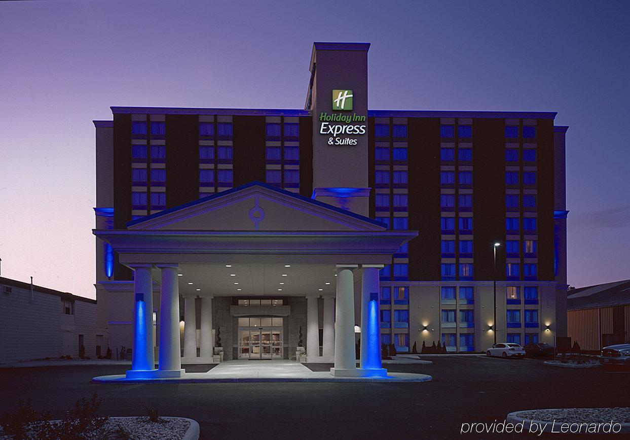Express & South By Ihg 3*